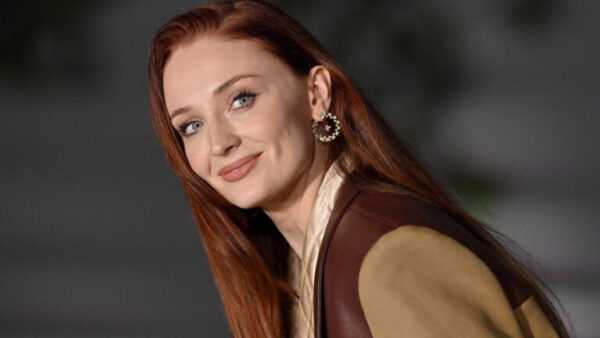 Sophie Turner será a nova Lara Croft, segundo rumores sophie-turner-sera-a-nova-lara-croft,-segundo-rumores
