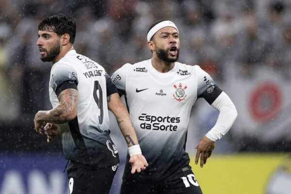 Três jogos movimentam o Brasileirão: confira quem entra em campo tres-jogos-movimentam-o-brasileirao:-confira-quem-entra-em-campo