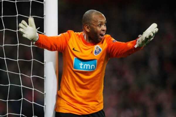 Ex-goleiro da Seleção é apreendido por posse ilegal de arma de fogo ex-goleiro-da-selecao-e-preso-por-posse-ilegal-de-arma-de-fogo