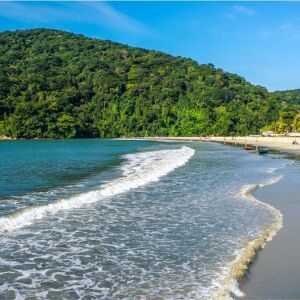 fenomeno-ubatuba:-o-que-colocou-a-cidade-como-o-destino-de-praia-mais-procurado-do-sudeste