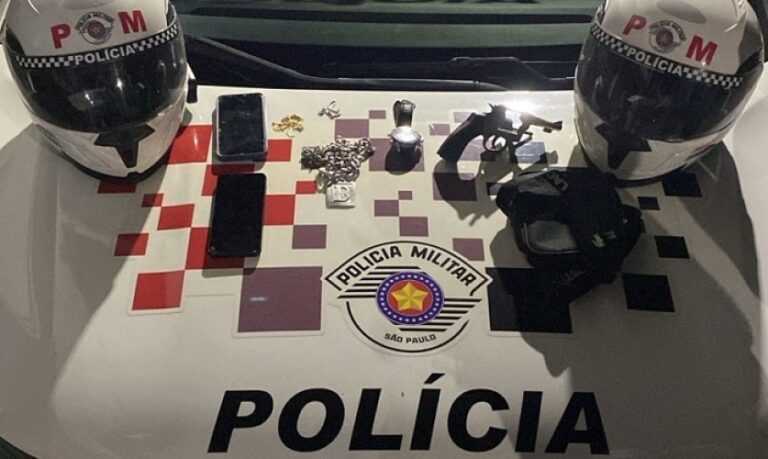 policia-militar-prende-tres-criminosos-por-roubo-e-posse-ilegal-de-arma-em-ubatuba